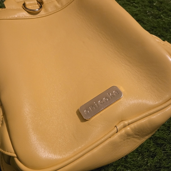 Lemon Shark Ita Bag Backpack - Picture 4 of 11